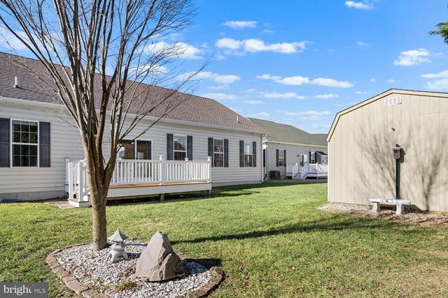 225 PONDS EDGE DR, Felton, DE 19943