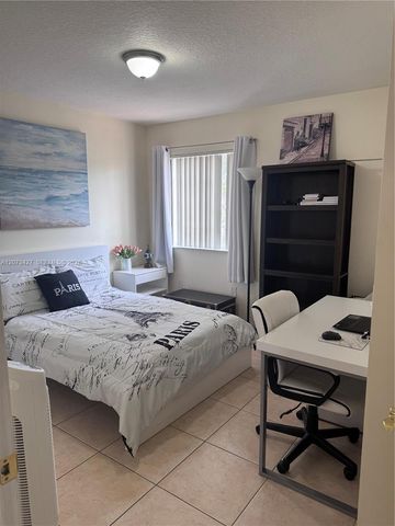 13379 SW 142nd Terrace, Miami, FL 33186