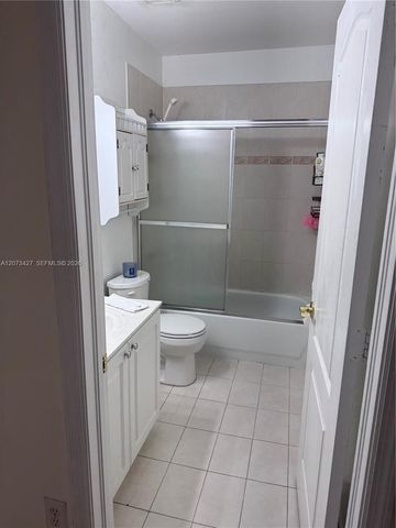 13379 SW 142nd Terrace, Miami, FL 33186