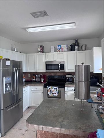 13379 SW 142nd Terrace, Miami, FL 33186