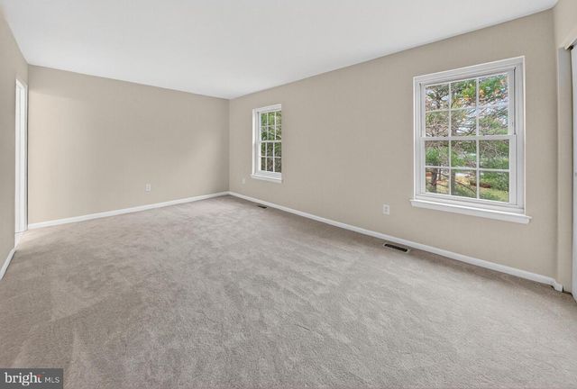 8209 LONDONDERRY CT, Laurel, MD 20707