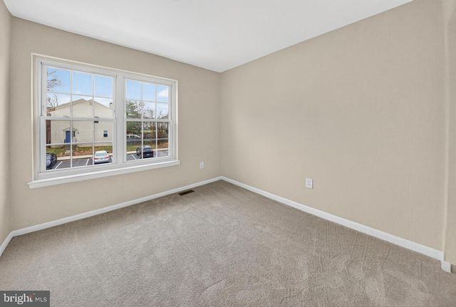 8209 LONDONDERRY CT, Laurel, MD 20707