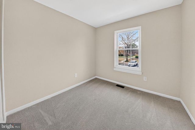 8209 LONDONDERRY CT, Laurel, MD 20707