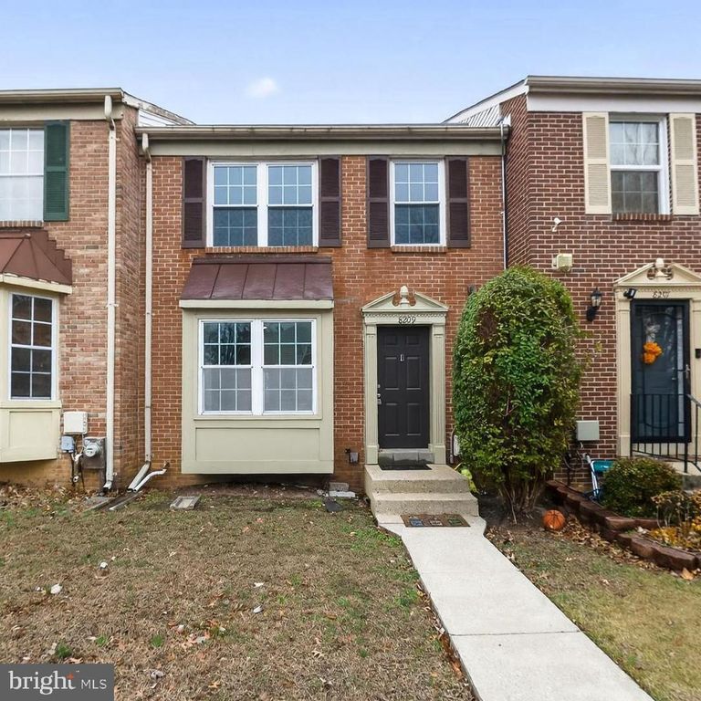 8209 LONDONDERRY CT, Laurel, MD 20707
