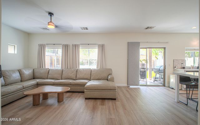 2347 W TALLGRASS Trail, Phoenix, AZ 85085