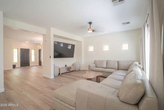 2347 W TALLGRASS Trail, Phoenix, AZ 85085