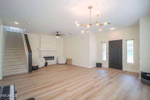 2347 W TALLGRASS Trail, Phoenix, AZ 85085