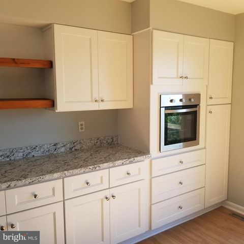 1035 TAYLORSVILLE LN, Edgewater, MD 21037