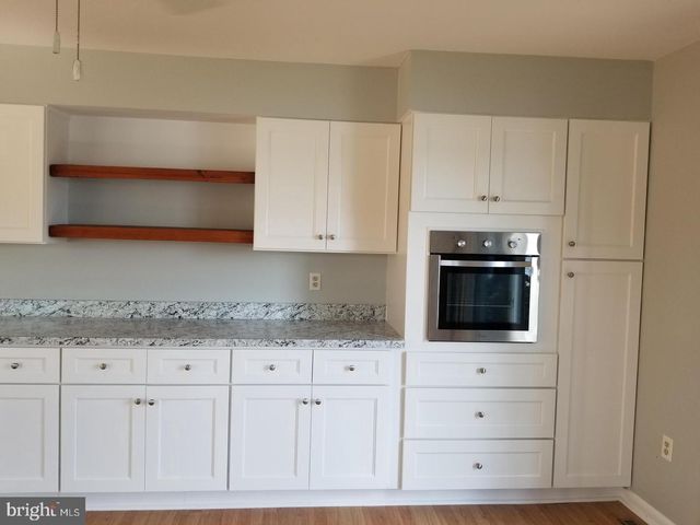 1035 TAYLORSVILLE LN, Edgewater, MD 21037