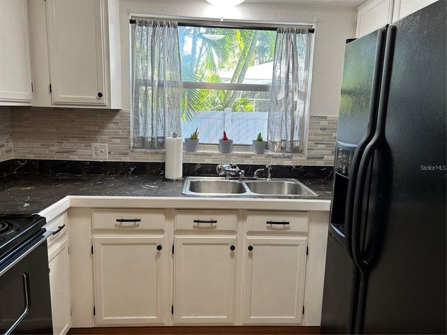 1105 58TH STREET S, St Petersburg, FL 33707
