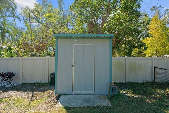 1105 58TH STREET S, St Petersburg, FL 33707