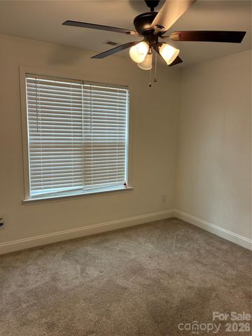 520 Hillandale Street NE 292, Concord, NC 28025