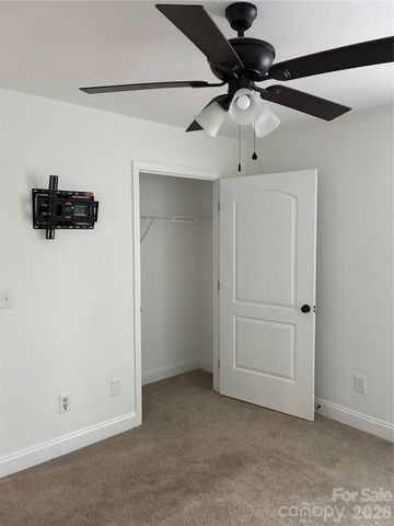 520 Hillandale Street NE 292, Concord, NC 28025