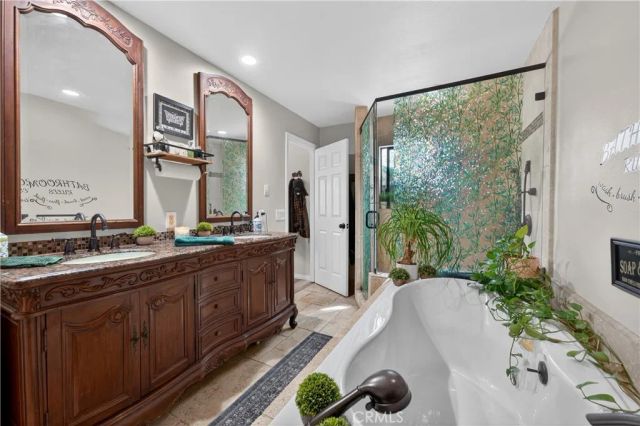 9902 Avenida Miravilla, Cherry Valley, CA 92223