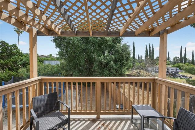 9902 Avenida Miravilla, Cherry Valley, CA 92223