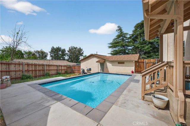 9902 Avenida Miravilla, Cherry Valley, CA 92223