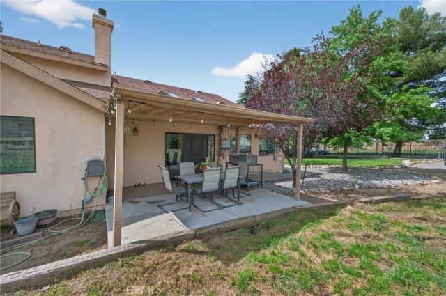 9902 Avenida Miravilla, Cherry Valley, CA 92223