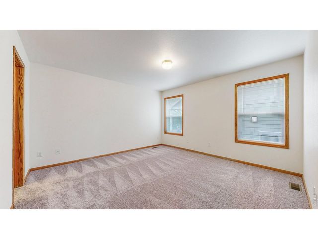 1809 Moonstone Cir, Loveland, CO 80537