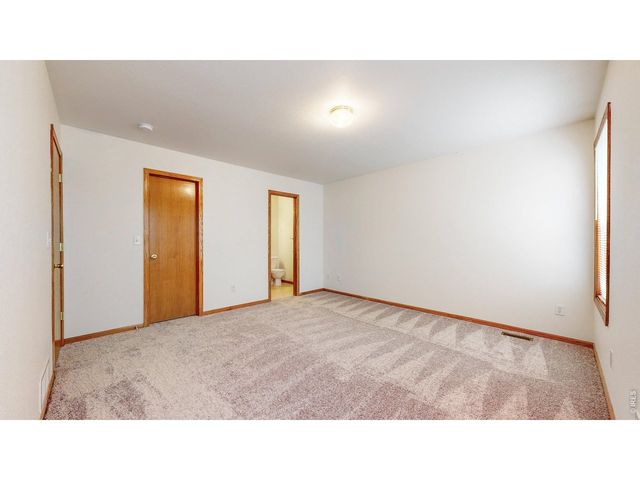 1809 Moonstone Cir, Loveland, CO 80537