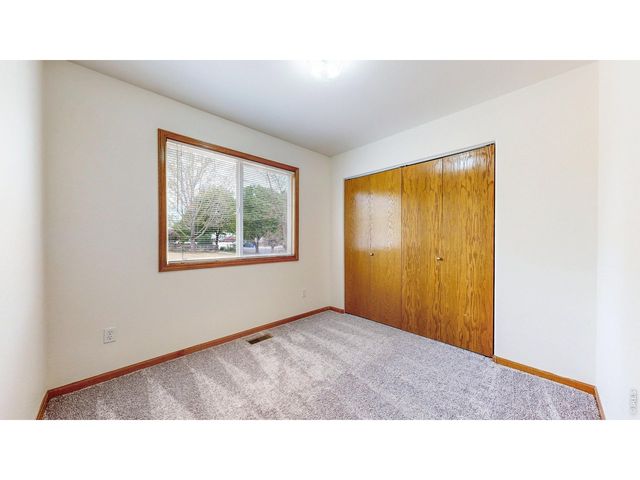 1809 Moonstone Cir, Loveland, CO 80537