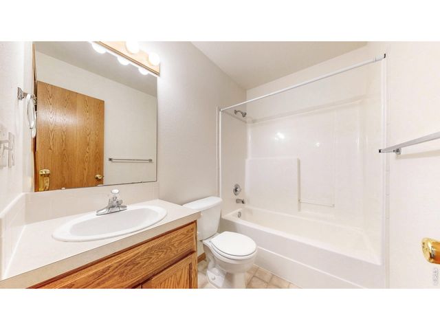 1809 Moonstone Cir, Loveland, CO 80537