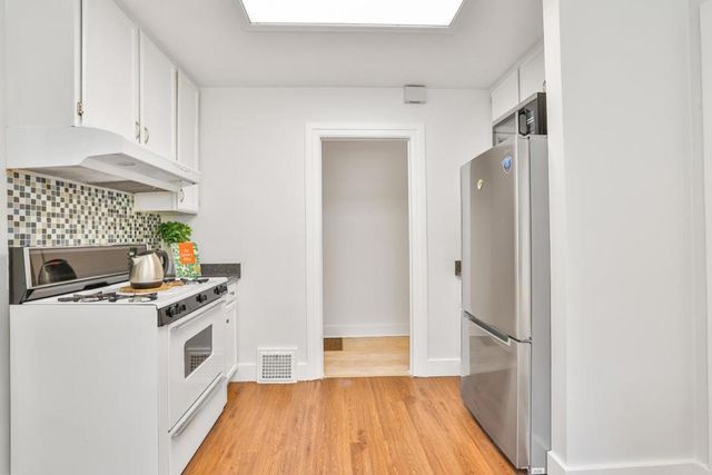 20 Clayton, San Jose, CA 95110