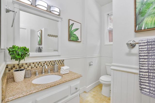 20 Clayton, San Jose, CA 95110