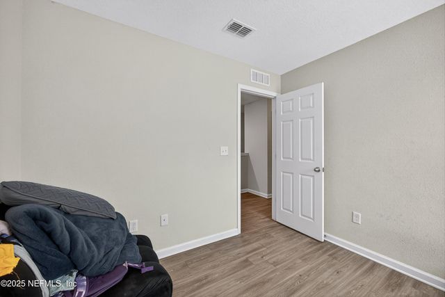 756 TALKING TREE Drive, Jacksonville, FL 32205