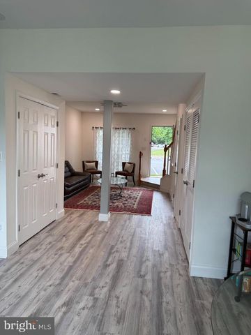 20949 KILLAWOG TER, Ashburn, VA 20147