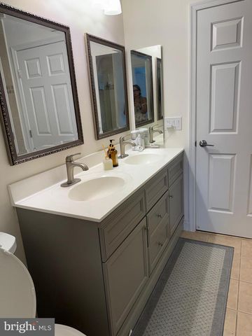 20949 KILLAWOG TER, Ashburn, VA 20147