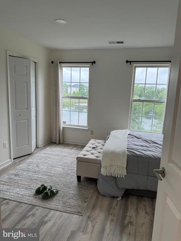 20949 KILLAWOG TER, Ashburn, VA 20147
