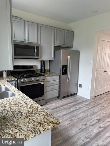 20949 KILLAWOG TER, Ashburn, VA 20147
