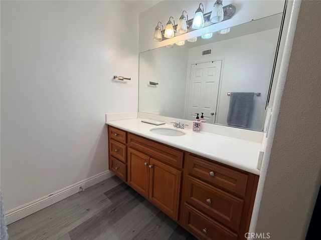 9 Zuma 5, Irvine, CA 92602