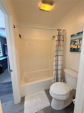 9 Zuma 5, Irvine, CA 92602