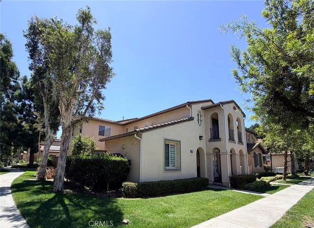 9 Zuma 5, Irvine, CA 92602