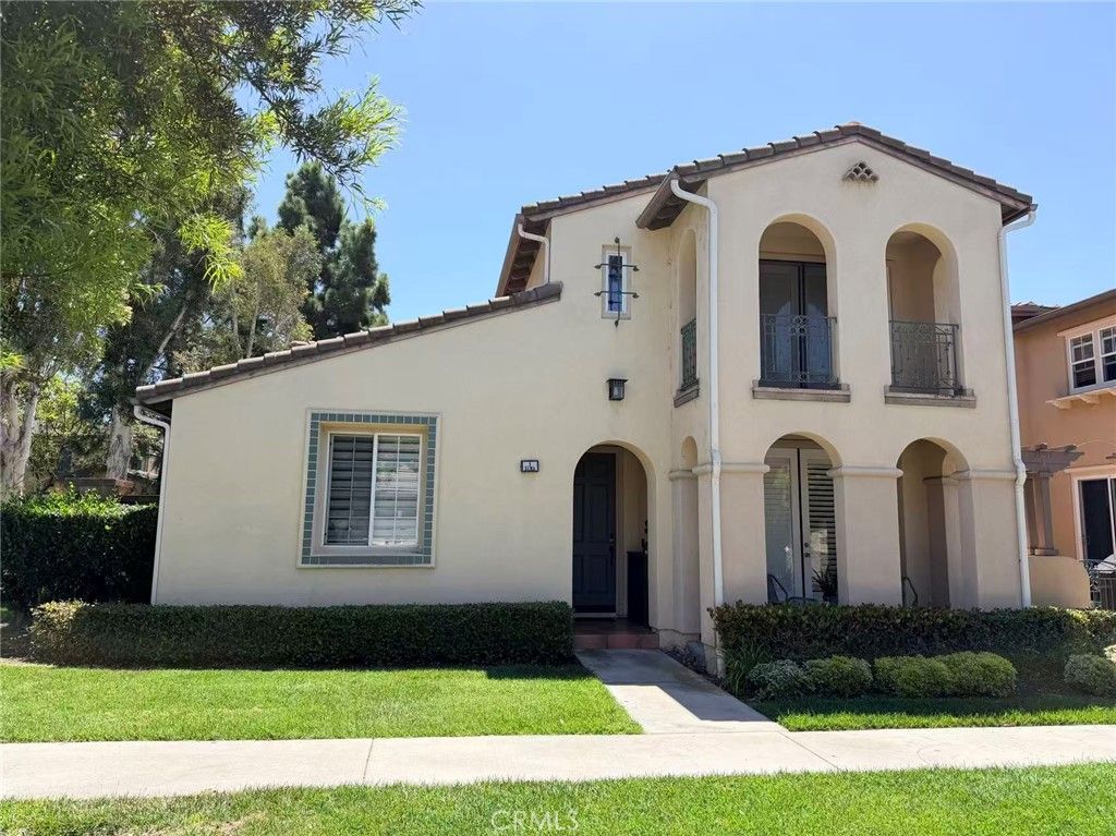 9 Zuma 5, Irvine, CA 92602
