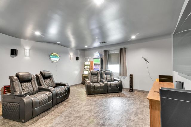 19727 Country Lake Drive, Magnolia, TX 77355