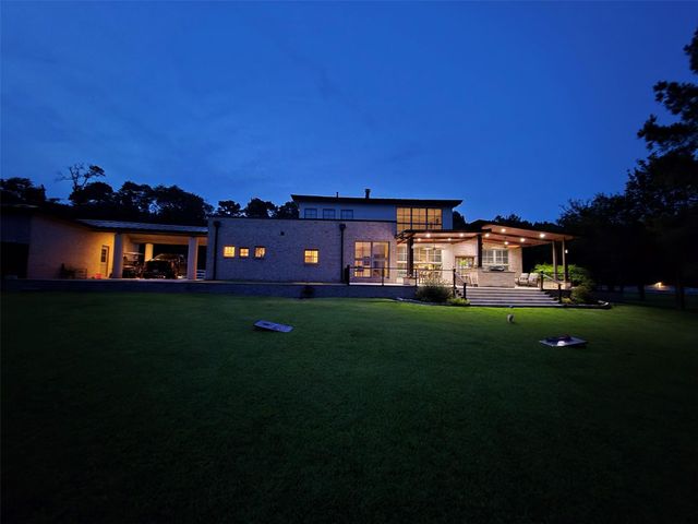 19727 Country Lake Drive, Magnolia, TX 77355