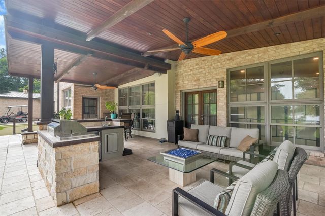19727 Country Lake Drive, Magnolia, TX 77355