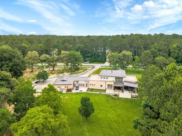 19727 Country Lake Drive, Magnolia, TX 77355