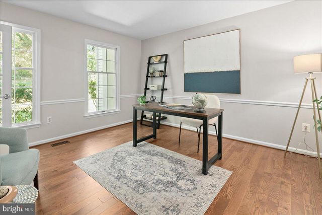 12478 CAVALIER DR, Woodbridge, VA 22192