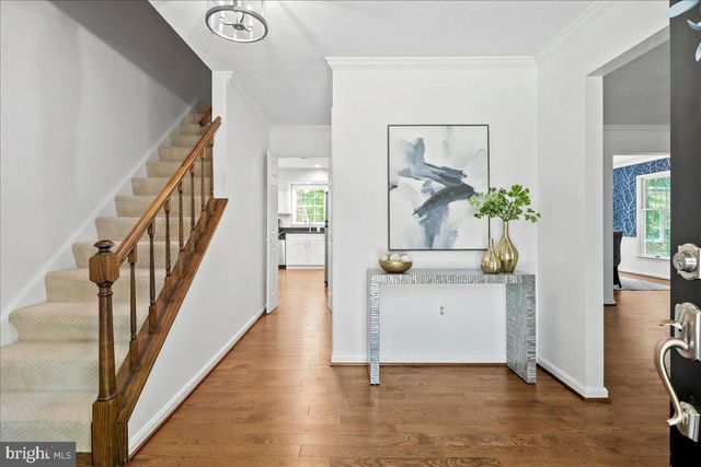 12478 CAVALIER DR, Woodbridge, VA 22192