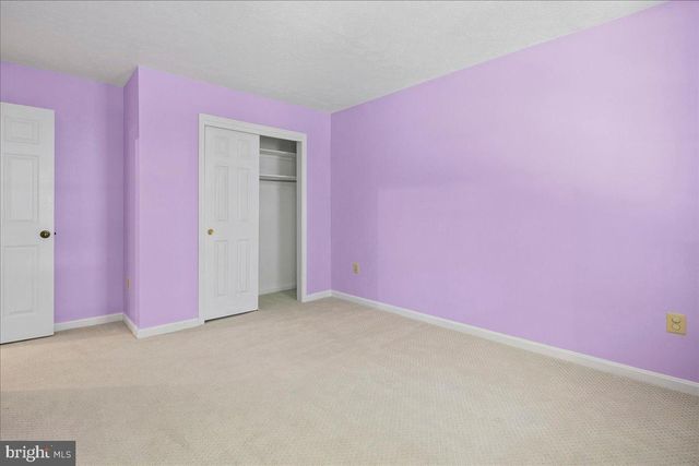 12478 CAVALIER DR, Woodbridge, VA 22192