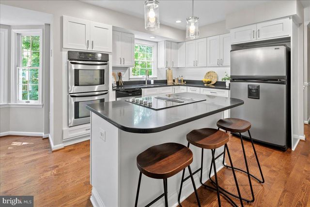 12478 CAVALIER DR, Woodbridge, VA 22192