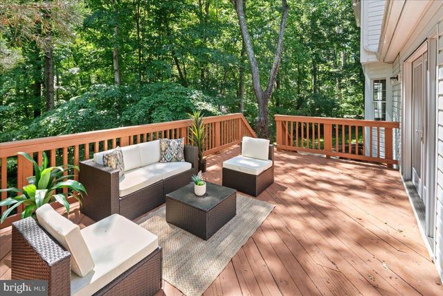 12478 CAVALIER DR, Woodbridge, VA 22192