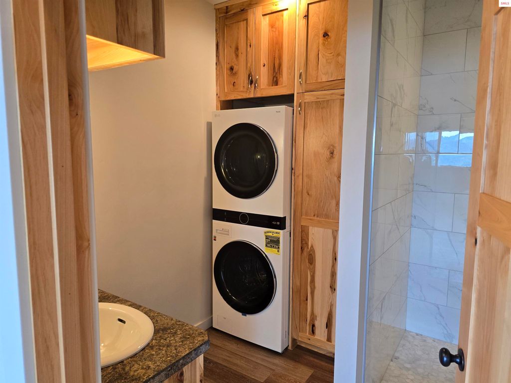 1935 Eagen Mountain Dr, Hope, ID 83836 photo 17