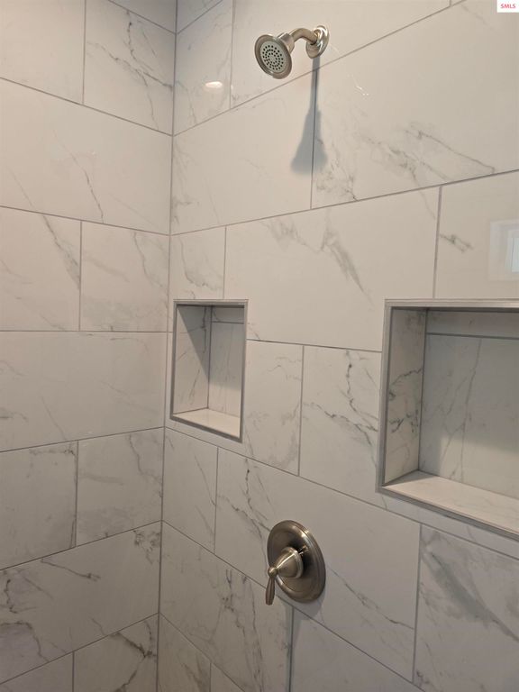 1935 Eagen Mountain Dr, Hope, ID 83836 photo 19