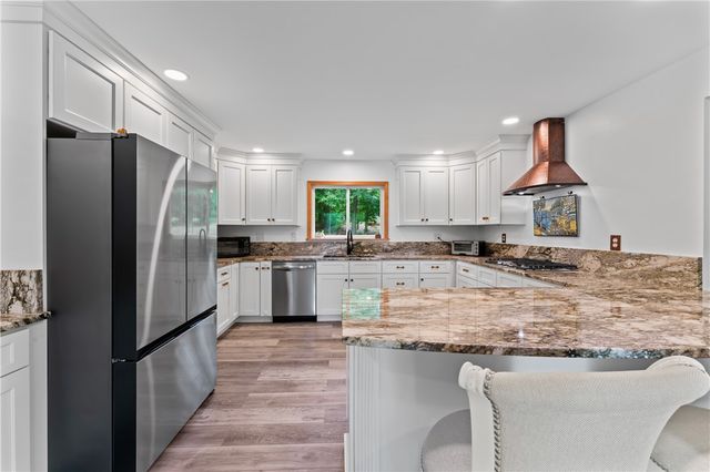 175 Beaver Lake Drive, West Union, SC 29696