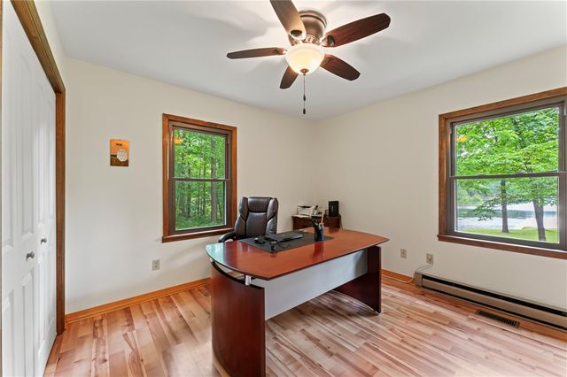 175 Beaver Lake Drive, West Union, SC 29696