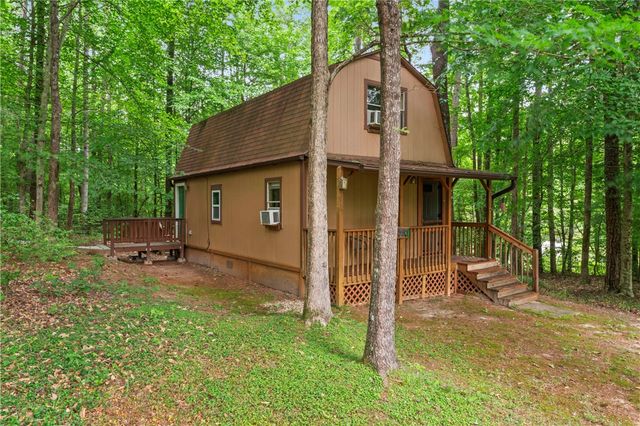 175 Beaver Lake Drive, West Union, SC 29696